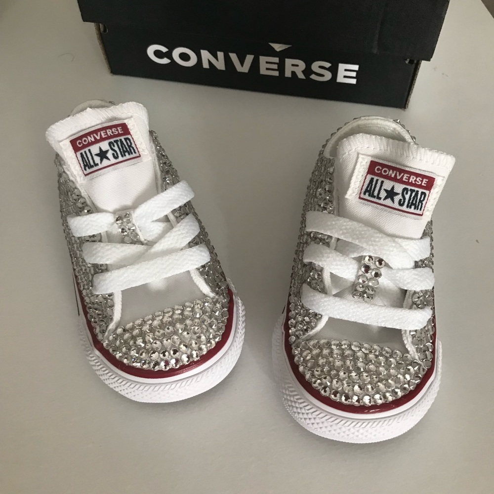 Custom-made rhinestone embellished kid’s Converse sneakers - Picture 6 of 8